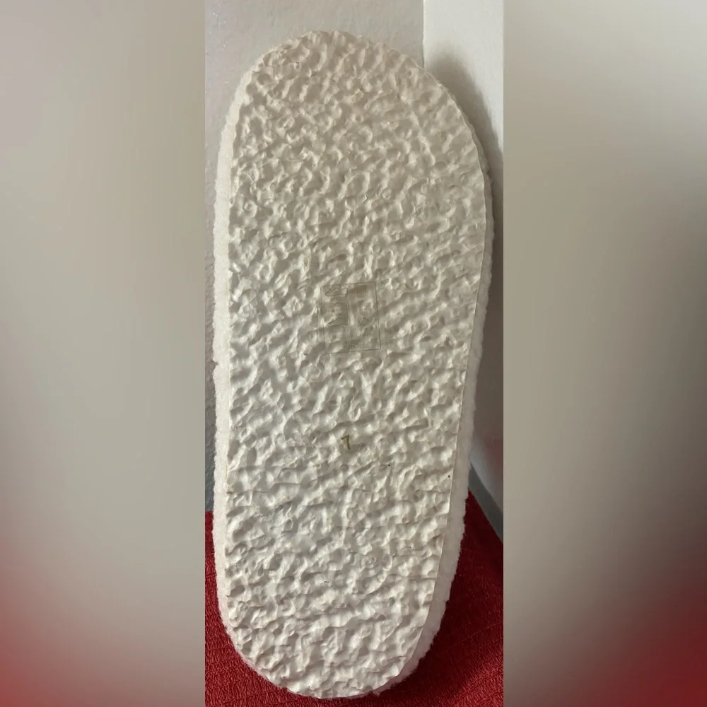 NWT…AZALEA WANG PLATFORM SLIDE SANDALS - Picture 5 of 16